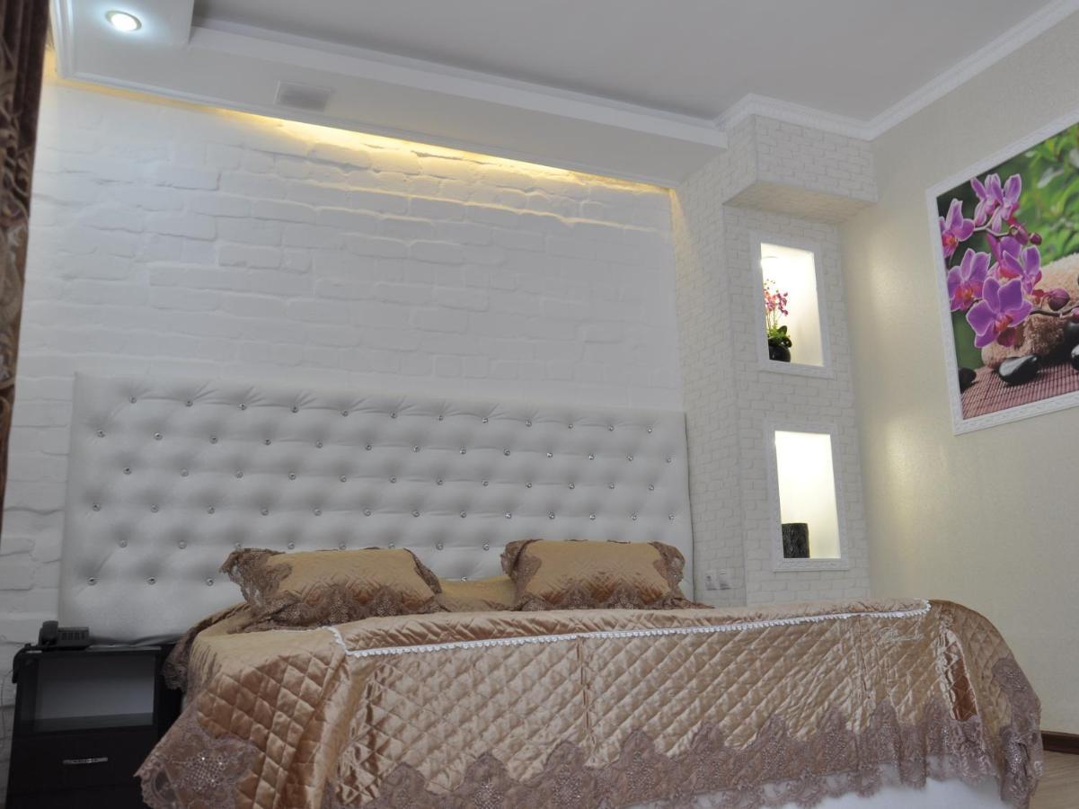 Astina Hotel أستانا المظهر الخارجي الصورة