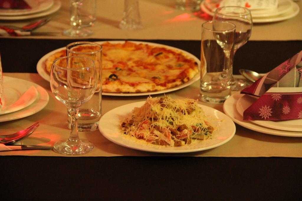 Astina Hotel أستانا المظهر الخارجي الصورة