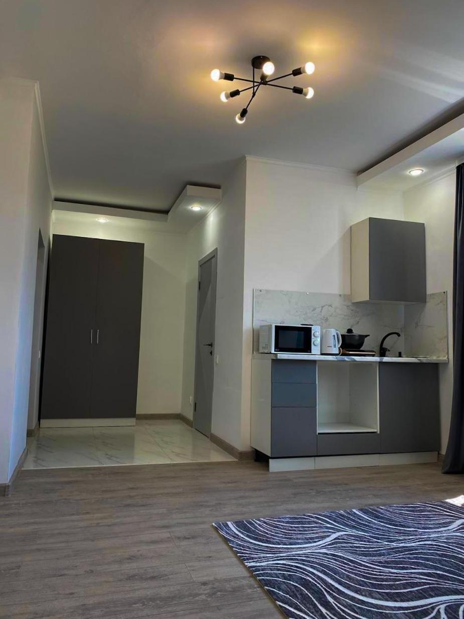 Astina Hotel أستانا المظهر الخارجي الصورة