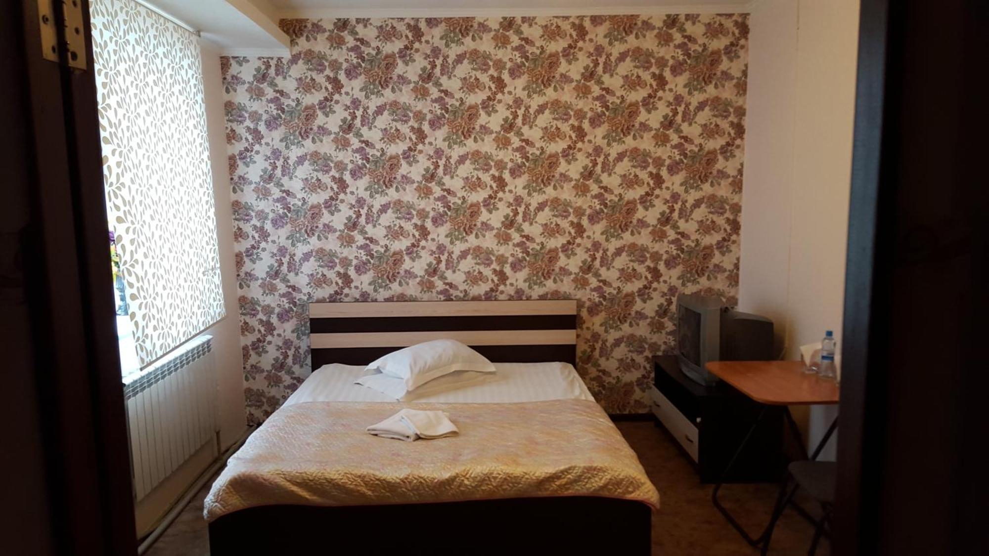 Astina Hotel أستانا الغرفة الصورة