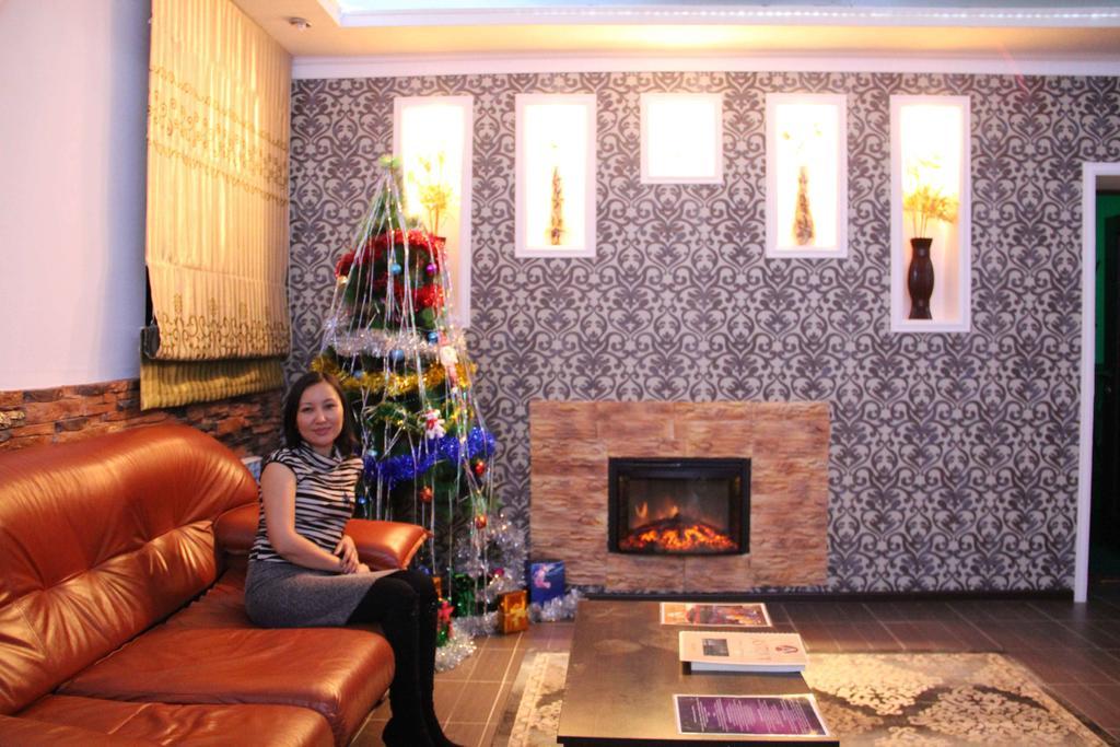 Astina Hotel أستانا المظهر الخارجي الصورة