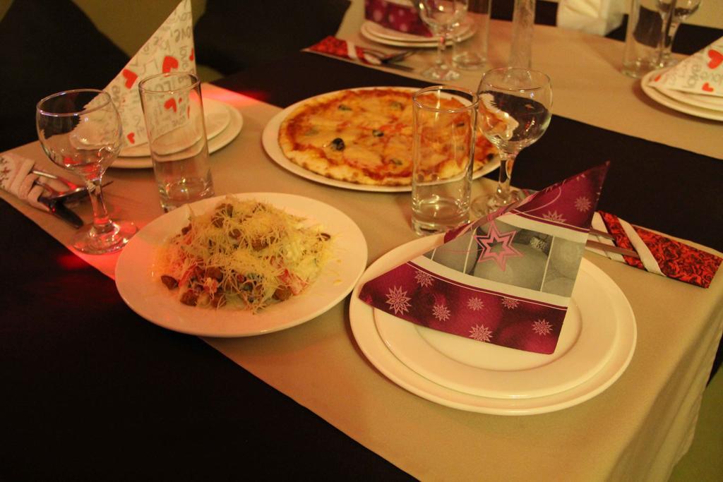 Astina Hotel أستانا المظهر الخارجي الصورة