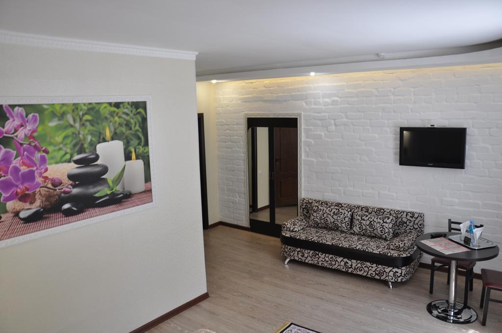 Astina Hotel أستانا المظهر الخارجي الصورة