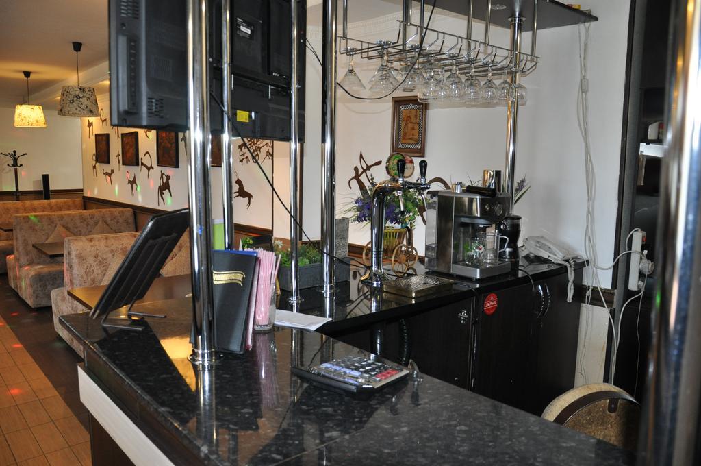 Astina Hotel أستانا المظهر الخارجي الصورة